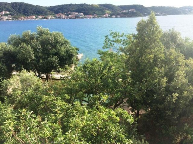 Apartman Supetarska Draga Apartment Exterior photo